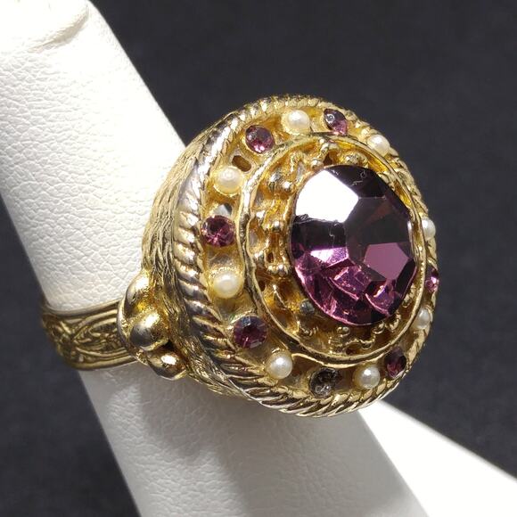 Vintage 1960s Purple Crystal Faux Pearl Adjustable Statement Ring Gold Tone Tall - Picture 1 of 10